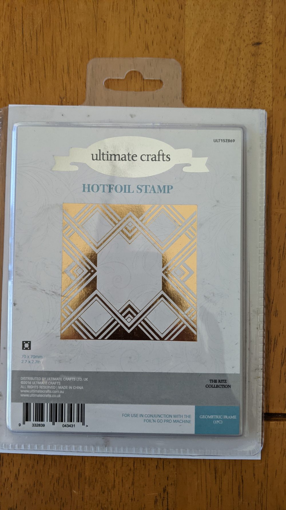 PRELOVED Couture Creations Geometric Frame - Hot Foil Stamp