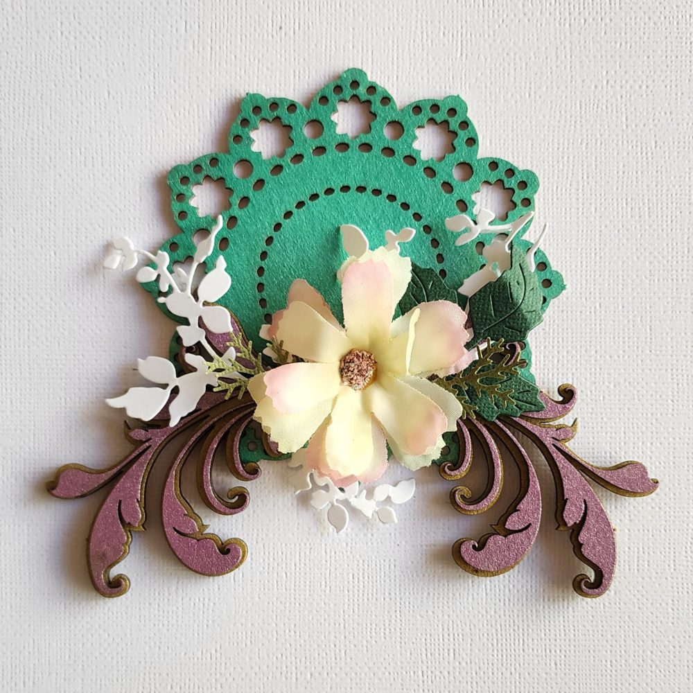 Green Doily with Double Flourish and Blossom